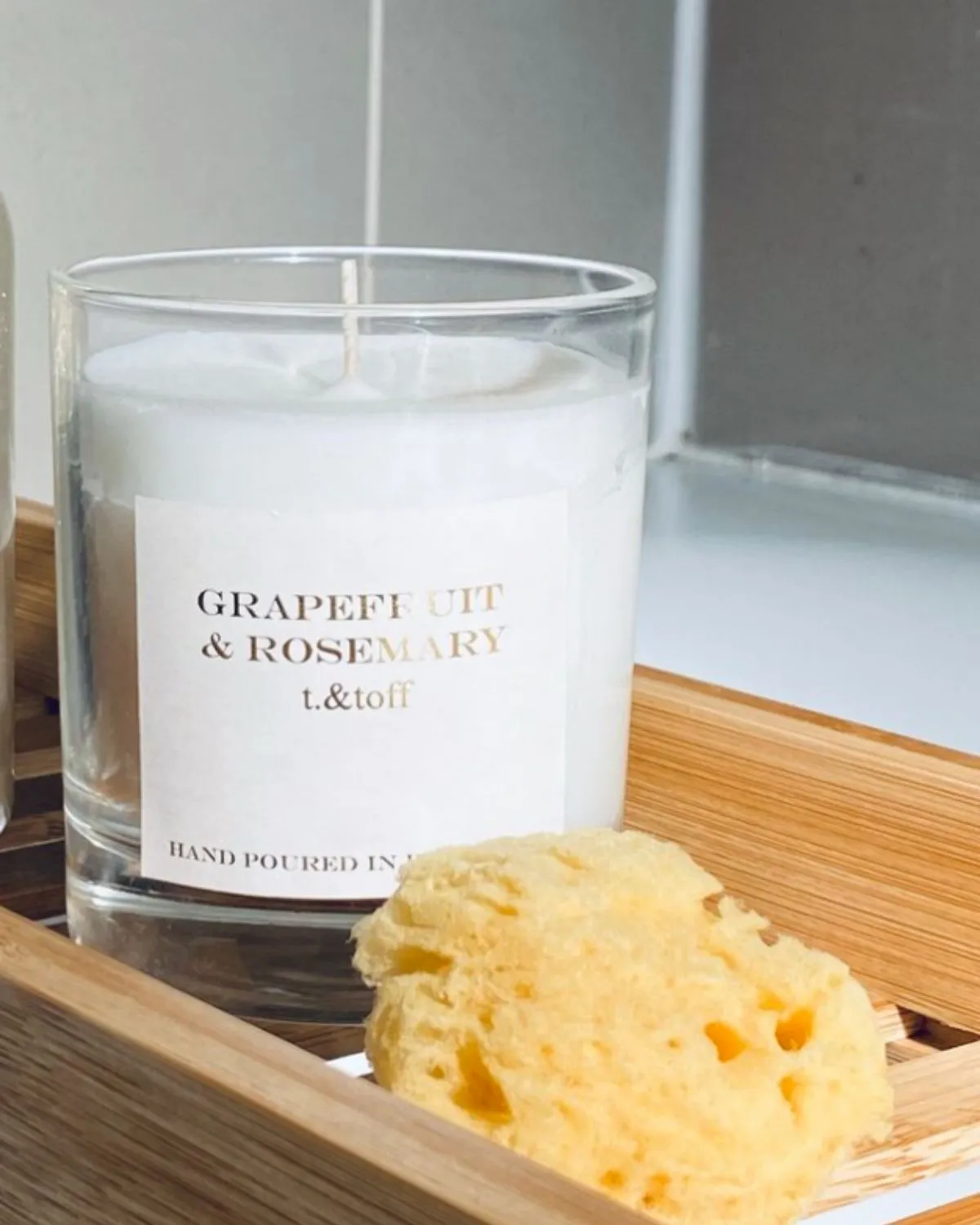 №2 Grapefruit   Rosemary Candle