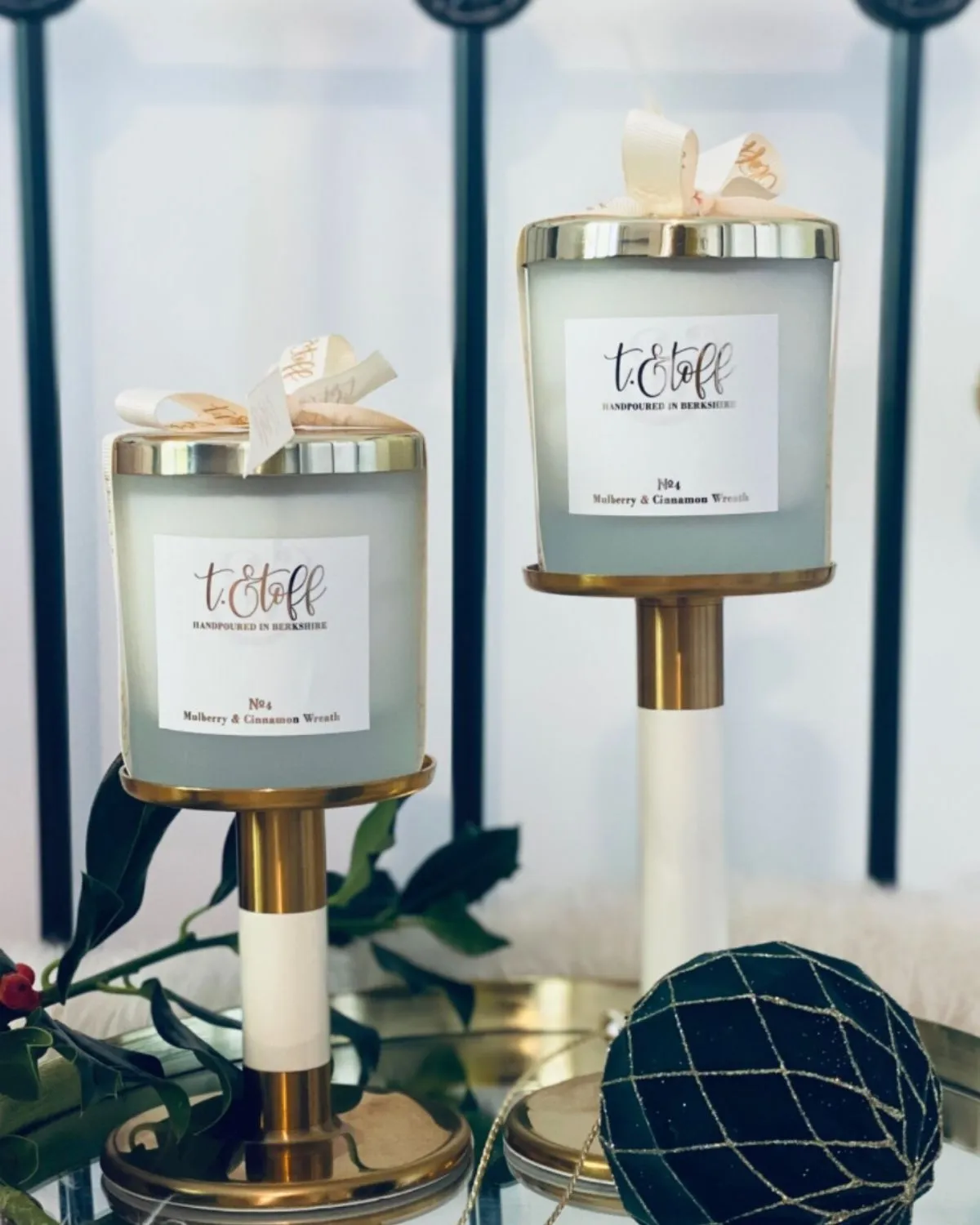 №4 Mulberry   Cinnamon Candle