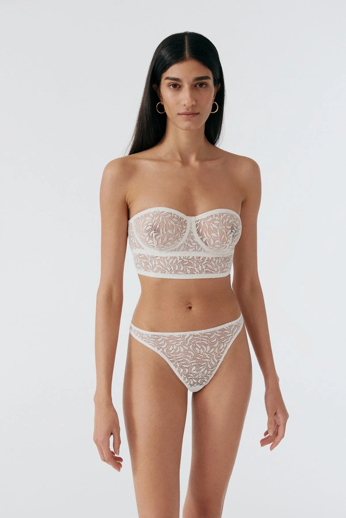 Acacia Underwire Longline Strapless Bra - Off White