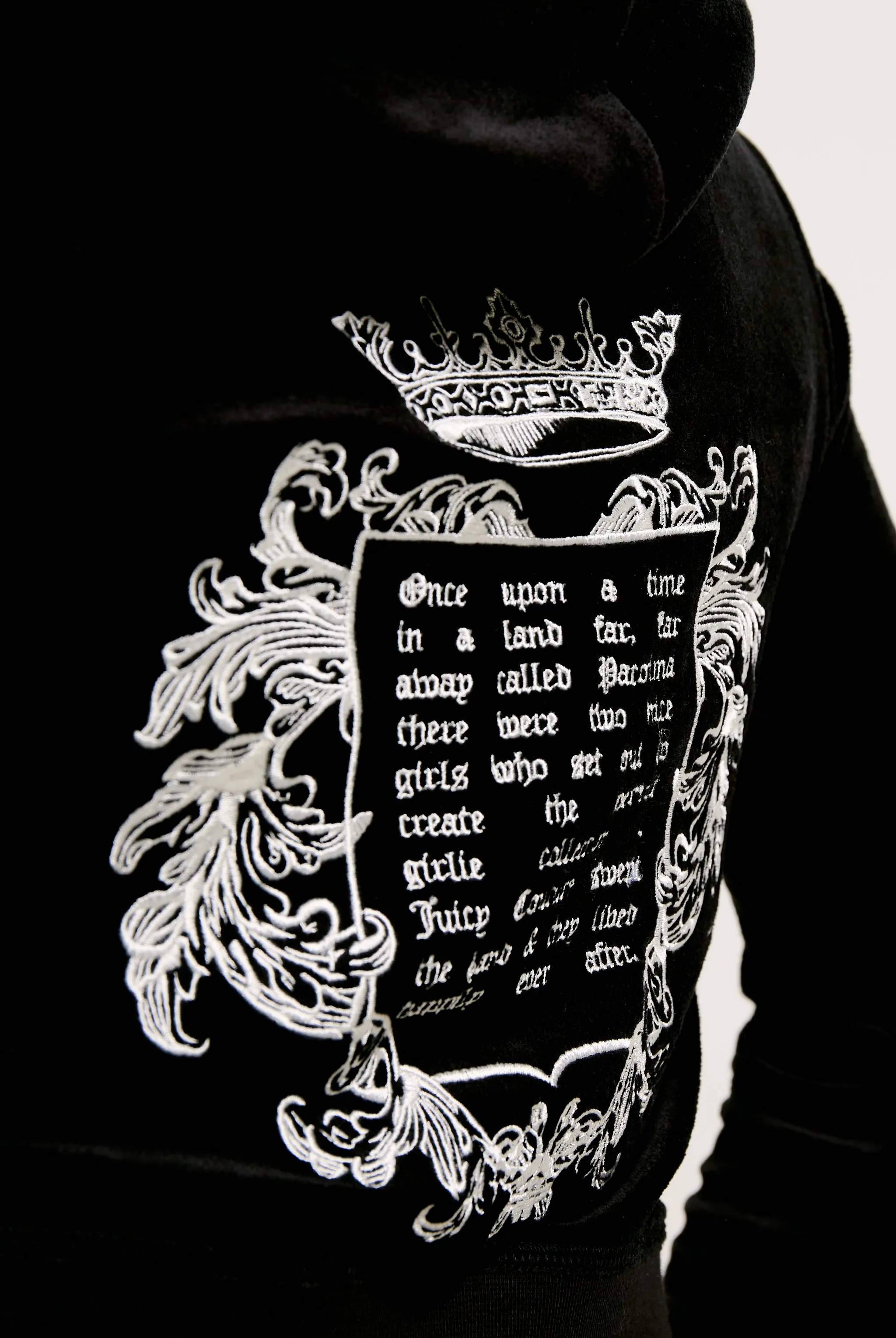 BLACK 'ONCE UPON A TIME' BAMBOO VELOUR HERITAGE HOODIE