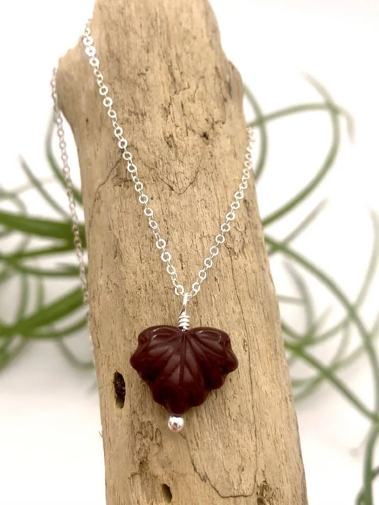 Burgundy Leaf Peeper Necklace