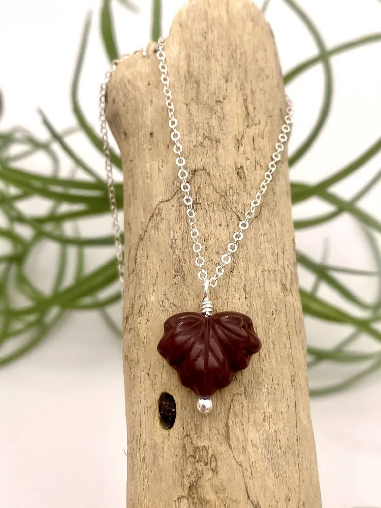 Burgundy Leaf Peeper Necklace