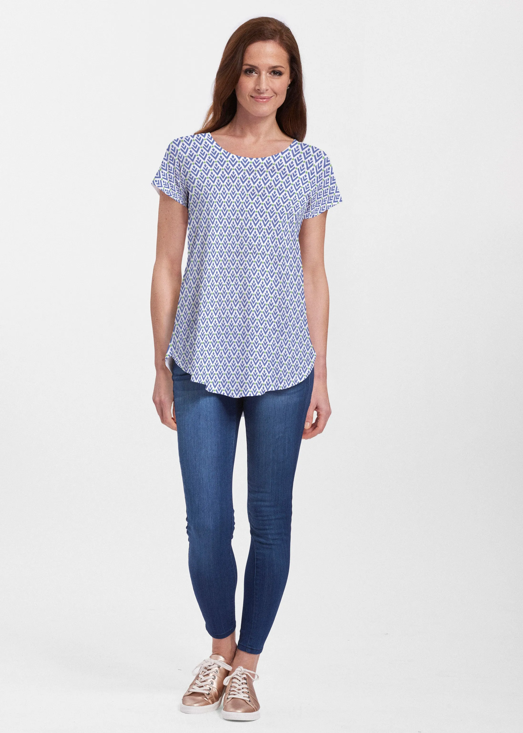 Cosmo Geo (13568) ~ Short Sleeve Scoop Neck Flowy Tunic