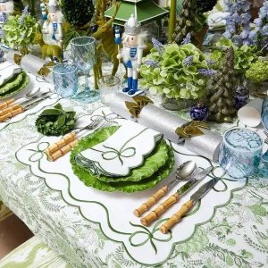 Elegant Emeral Green Embroidered Linen Placemats and Napkins Set