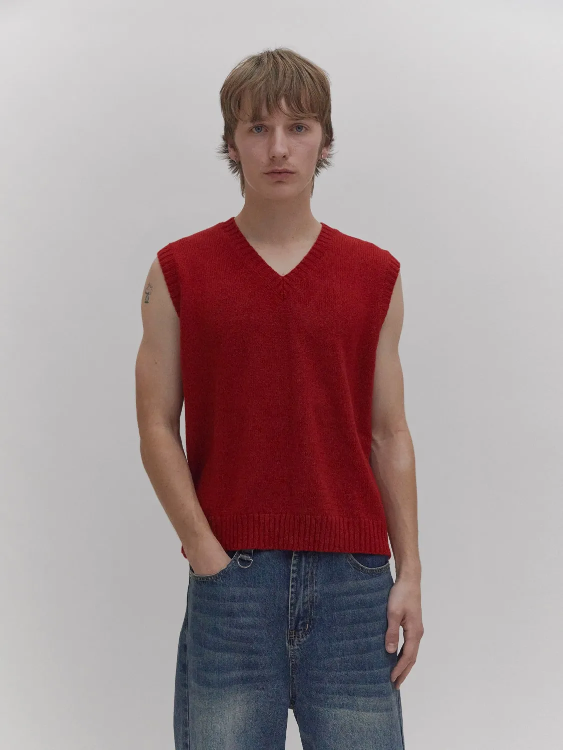 Olsen Sweater Vest Cherry