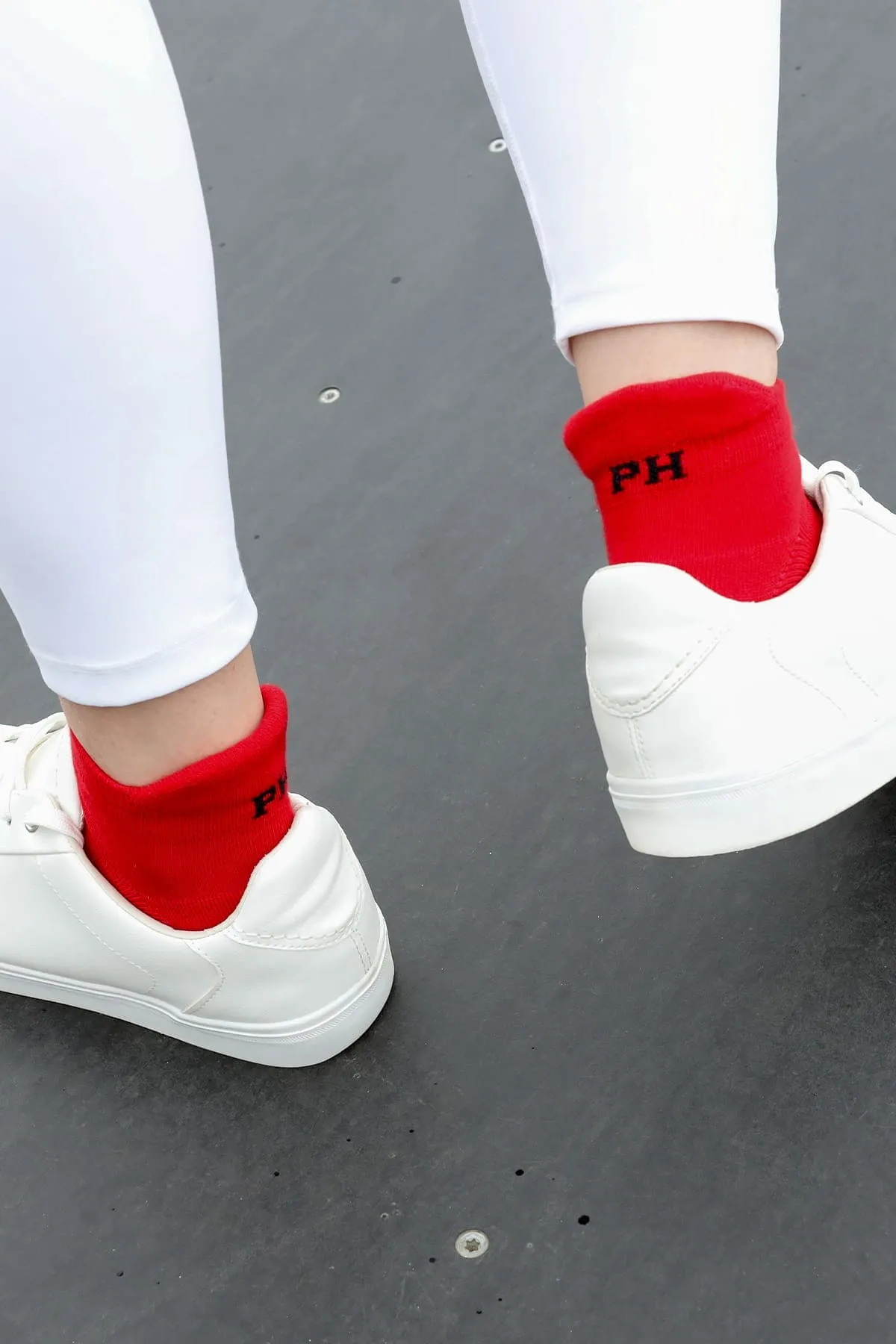 Organic Cotton Women's Trainer Socks | Red