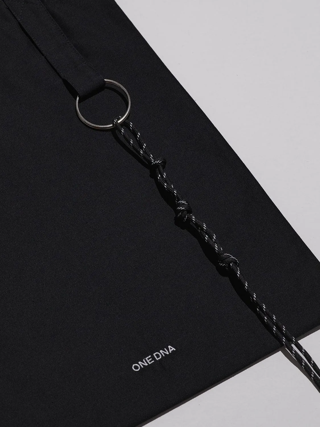 PRE-ORDER: Keyring Tote Black w/ Black Paracord