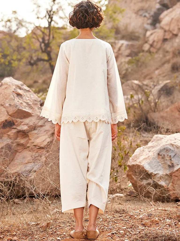 Shuchi Top