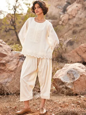 Shuchi Top