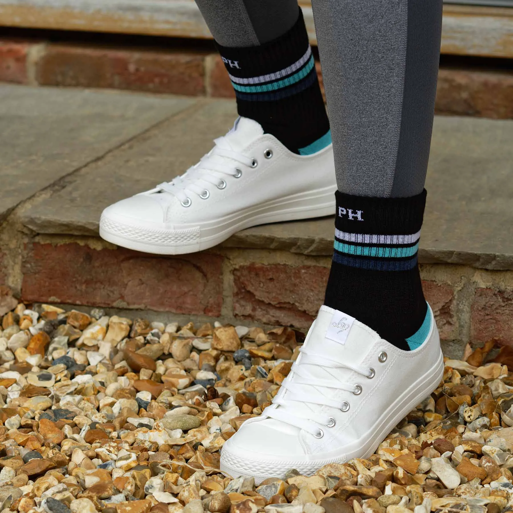 Striped Women's Organic Cotton Trainer Socks | Black