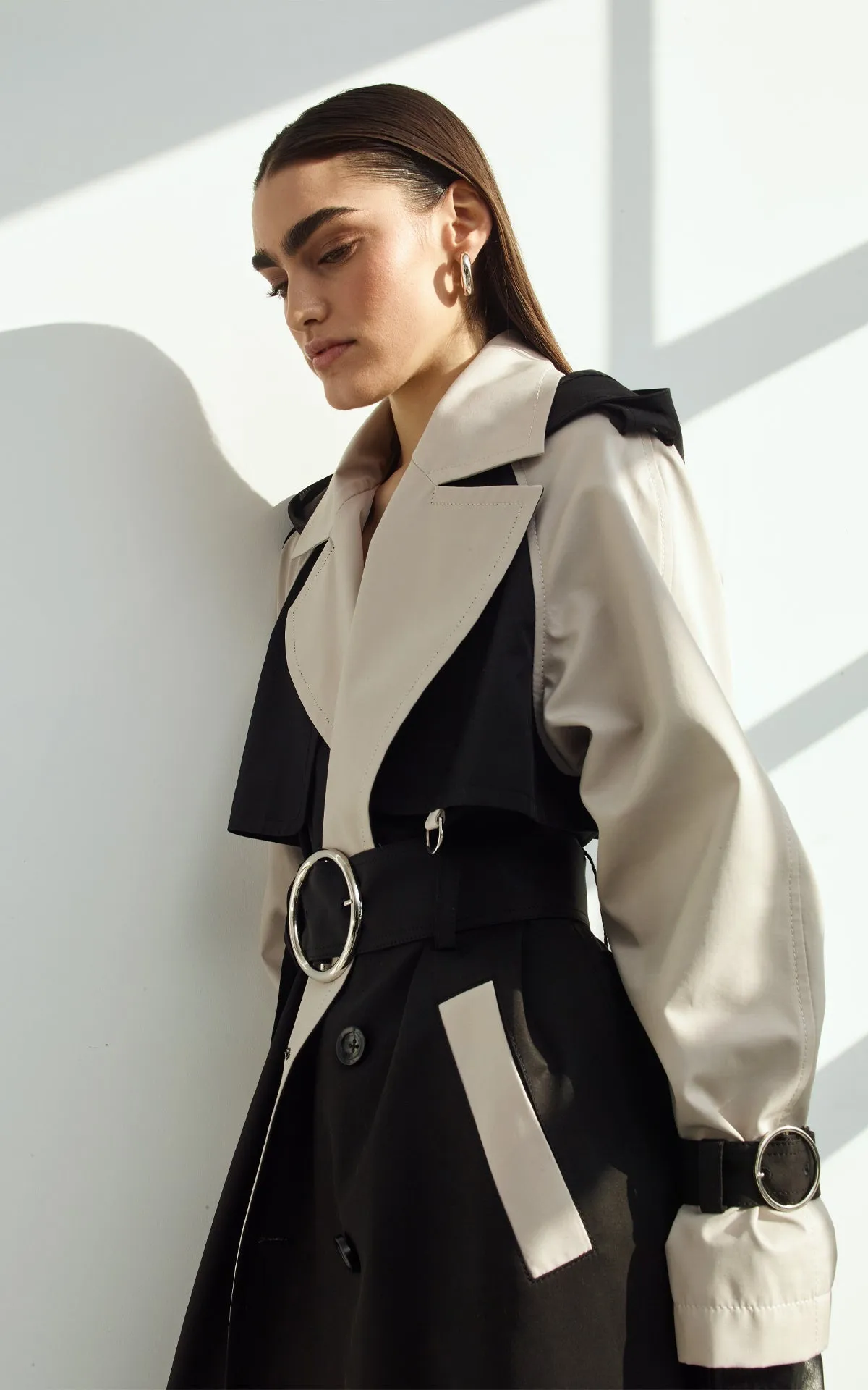 SUSTAINABLE WATER RESISTANT TRENCH COAT