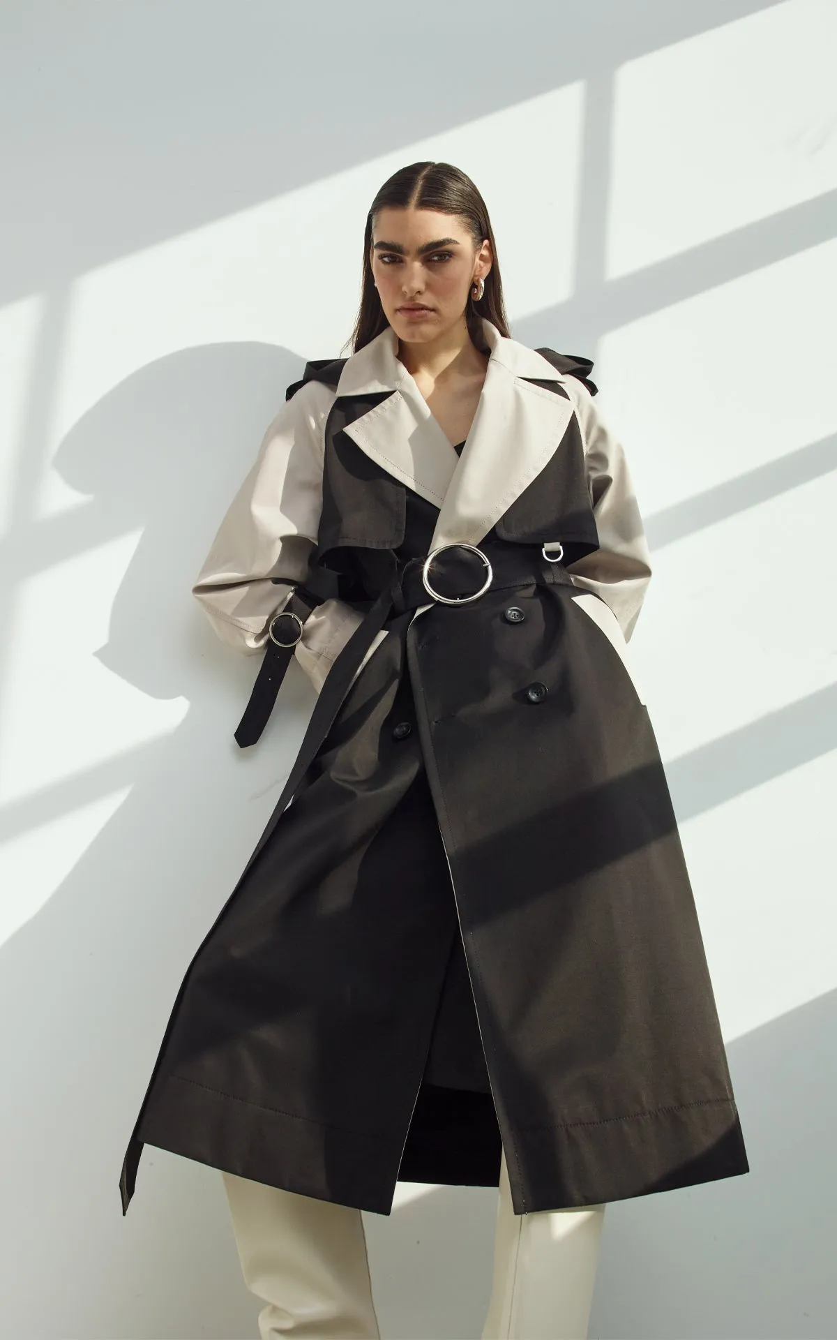 SUSTAINABLE WATER RESISTANT TRENCH COAT