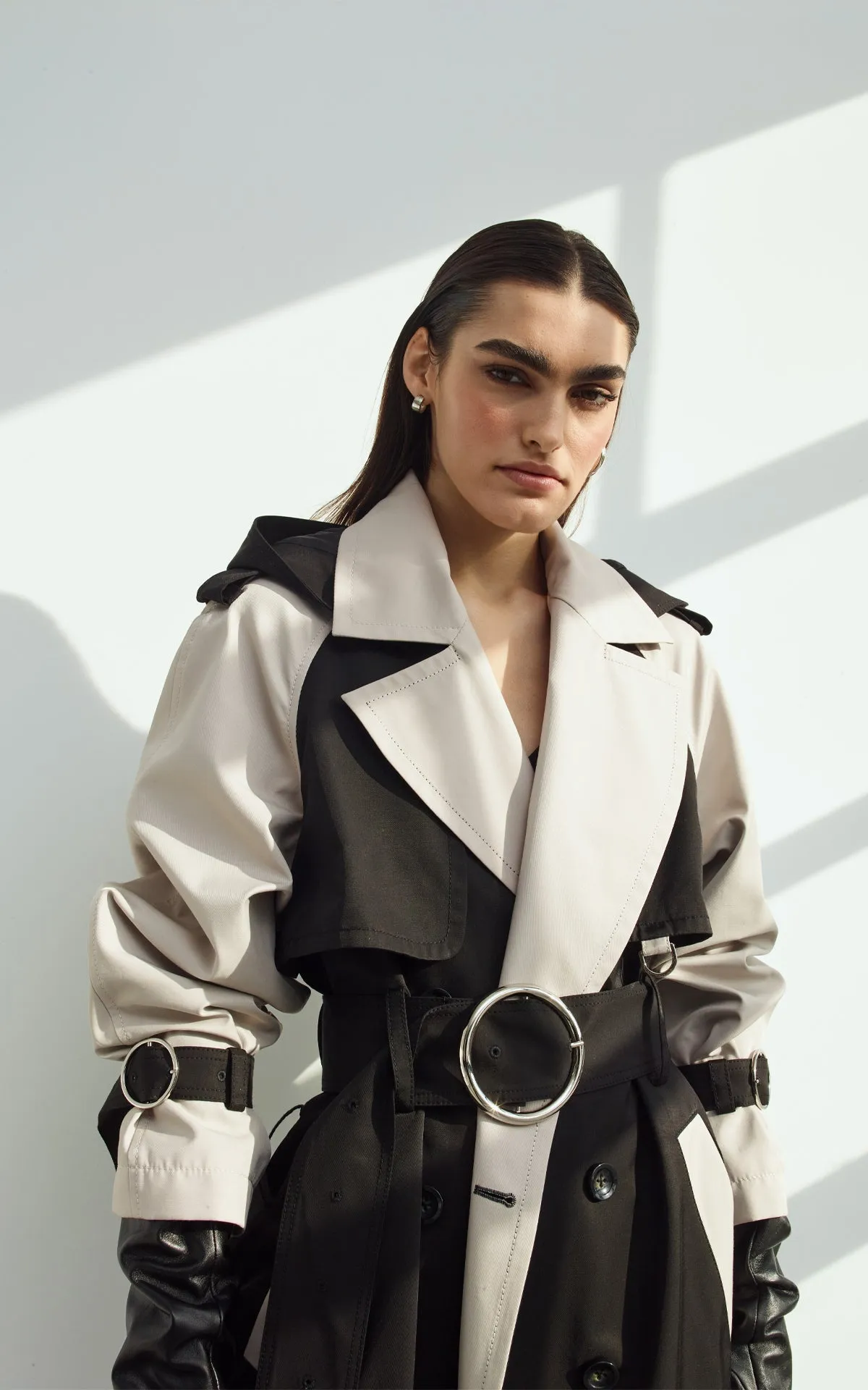 SUSTAINABLE WATER RESISTANT TRENCH COAT