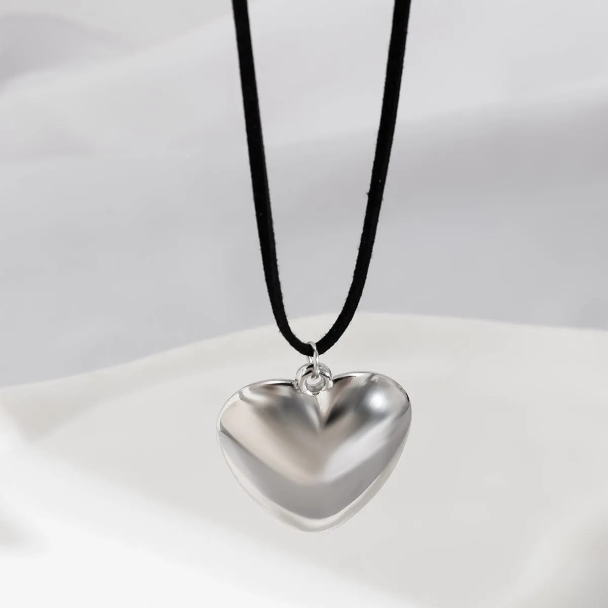 Velvet Cord String Heart Pendant Necklace