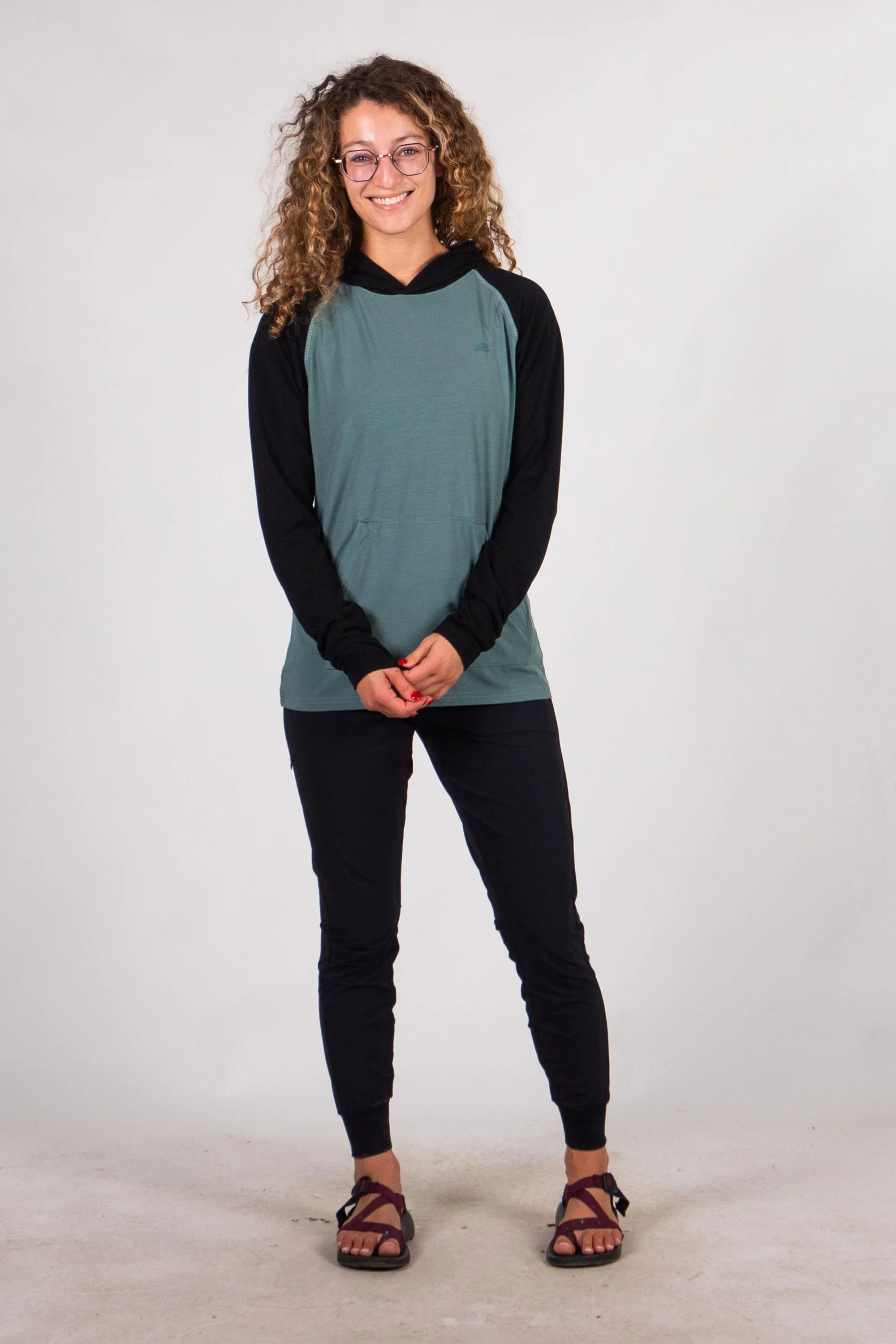 Women's Core Traverse Tek Hoodie
