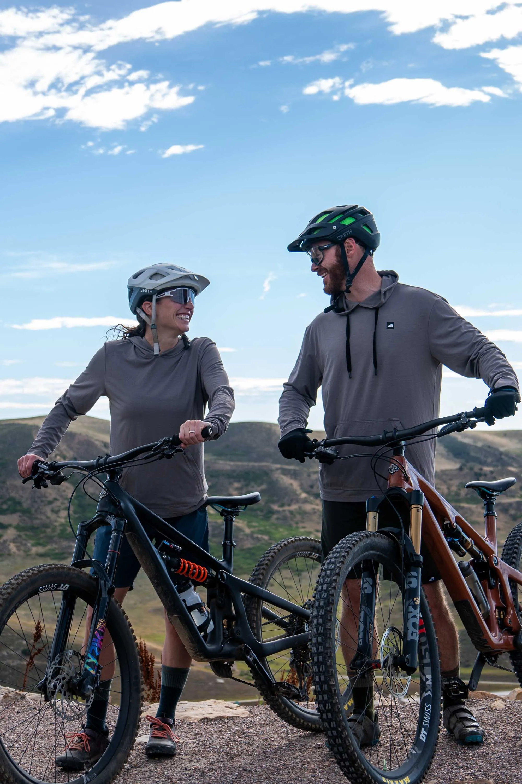 Women's Core Traverse Tek Hoodie